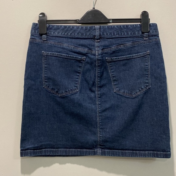 Ann Taylor Blue Jean Skirt Size 6 - Picture 7 of 12